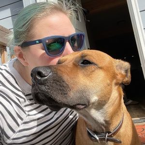 Meet your Posher, Wendy